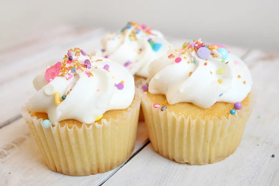 Frambuazlı Cupcake (4’lü)